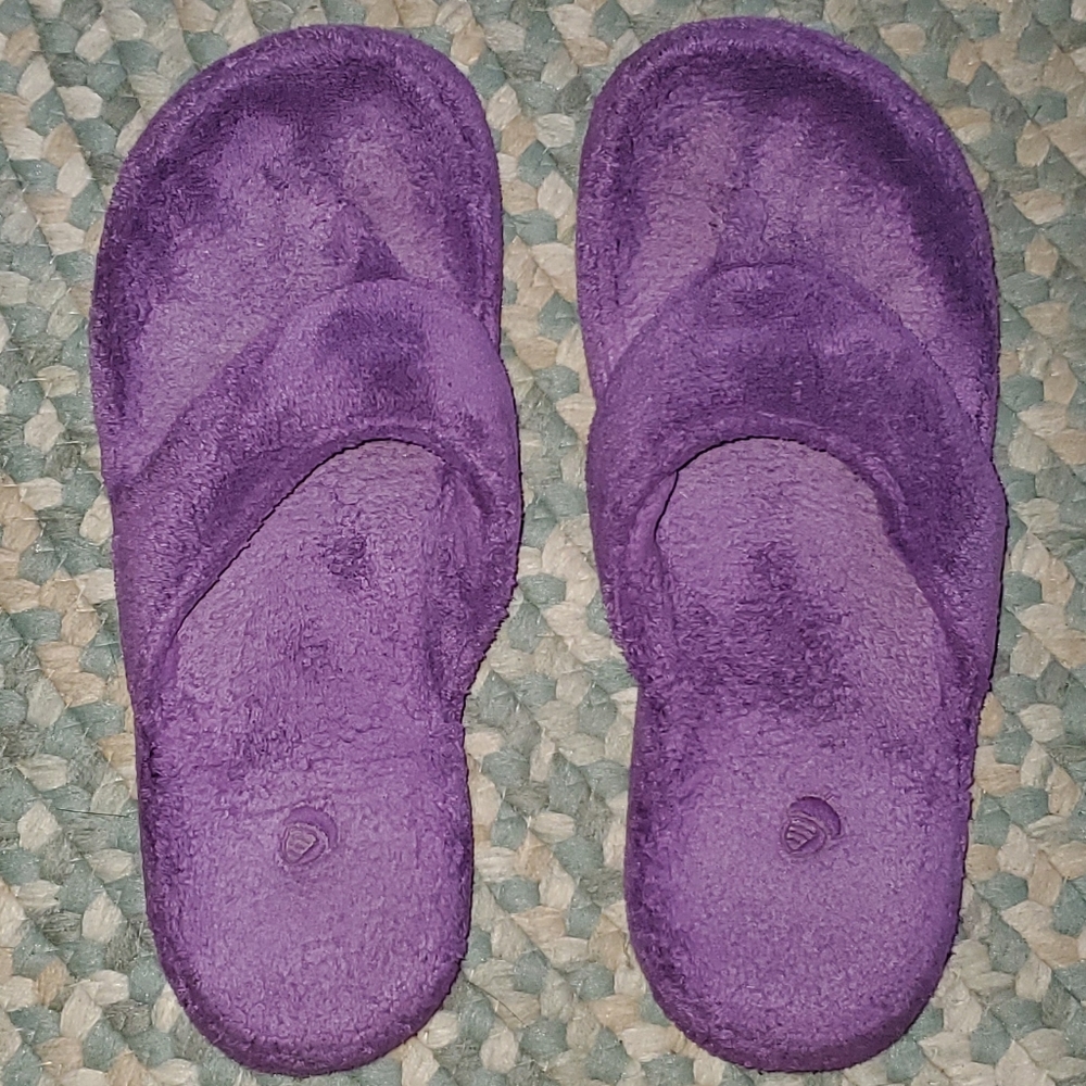 Acorn flip flip spa slipper